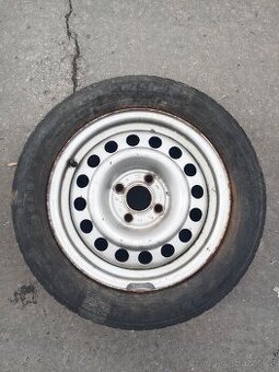Zimní pneu 185/60R14