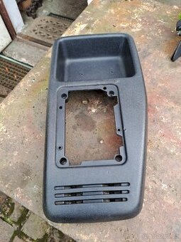 Středový panel Escort MK4