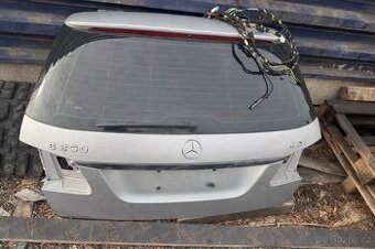 Mercedes W212 kombi víko kufru