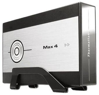 KÚPIM šasi, skrinku Thermaltake max
