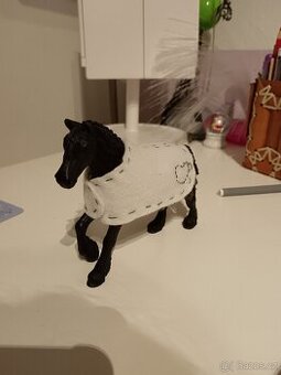 Ručně šitá schleich dečka