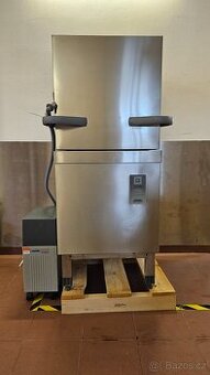 Průchozí myčka WINTERHALTER PT 500 + Změkčovač vody