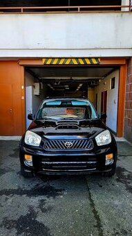 Toyota rav4 D4D Tažné Klima Černá Barva