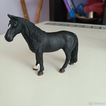 Schleich koně