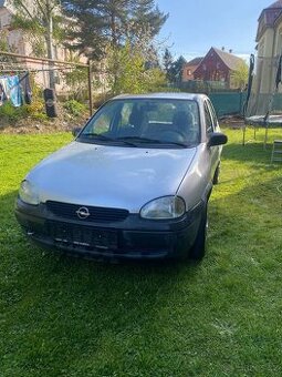 Opel Corsa B 1.0 - 1
