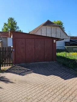 Garáž 50 m2