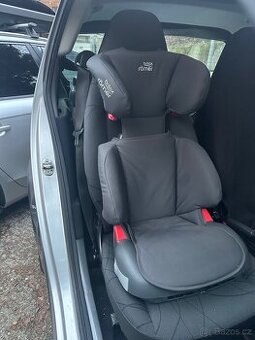 Autosedačka Britax Adventure 15-36kg