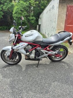 Kawasaki ER6-N