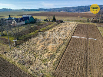 Prodej stavebního pozemku 1704 m2, 131731