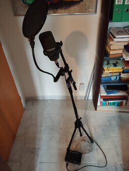 Profi stojanový microfon AKG-C 214