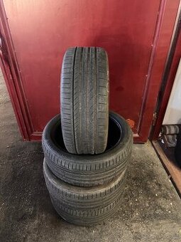 Letní pneu 225/40 R18