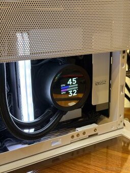 i9 11900k, RTX 2080 Ti, 32GB DDR4, 1TB M2