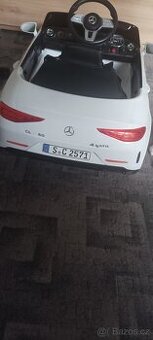 Prodám elektricke autíčko