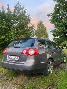 VW Passat B6 2.0 TDI • R 2008 • Highline • Spolehlivý stav