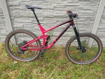 Trek Slash 8 - cobra blood