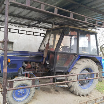 Traktor Zetor 6911
