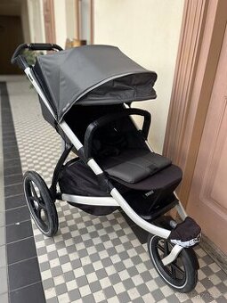 Thule Urban Glide 2 Dark Shadow + příslušenství