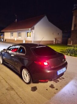 Alfa Romeo GT 1.9JTD 110kw
