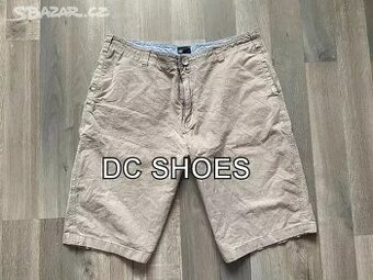 DC shoes pánské kratase vel. 38