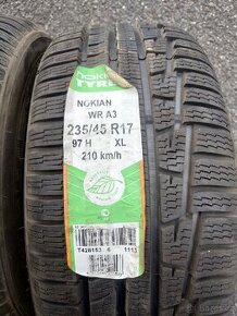 Nokian WR A3 235/45 R17 - 1