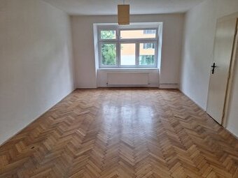 Pronájem 2+kk 60 m2, Pešinova, Kr.Pole