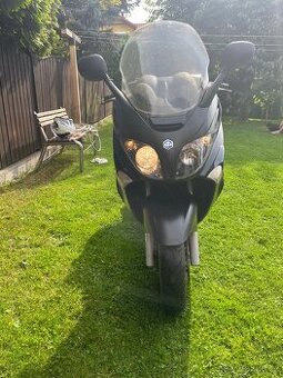 Piaggio Xevo 125