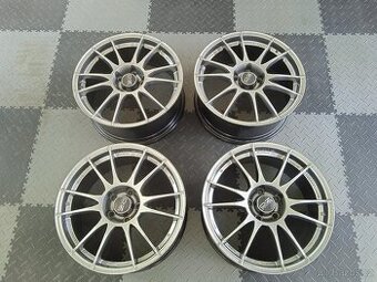 Oz Racing Ultraleggera 8x18 ET35