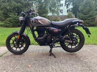 Royal Enfield Hunter 350 Dapper Grey