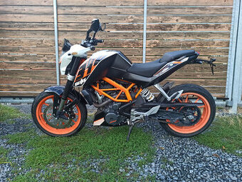 KTM Duke 390 R.V.2014