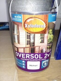 silnovrstvá lazura na dřevo bílá 5l