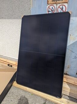 8ks Fotovoltaický panel AIKO-A445-MAH54Mb celočerný