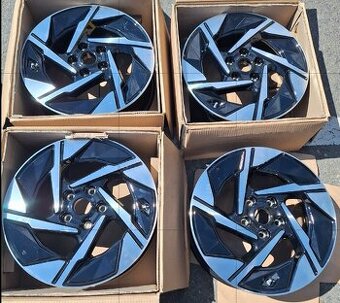 SUZUKI 6,5JX17 ( nové )