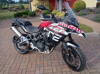 Benelli TRK 500 x