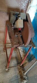 Rozbrušovací pila na kov