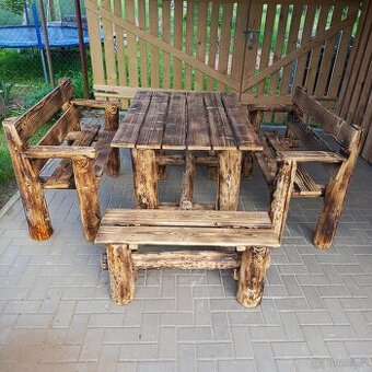 Zahradní nábytek z masivu