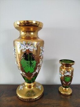 Váza skleněná zelená, smalt+ zlato,novoborské sklo