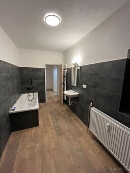 Byt 2+KK, 43 m², Lhenice - 1