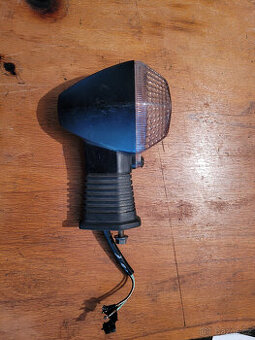 Suzuky GSF Bandit, blinkr, horní brýle