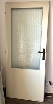 Dveře interiér staré za odvoz