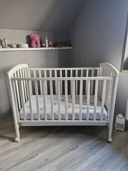 Dětská postýlka Erbesi