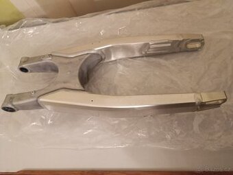 Honda CRF250R CRF450R kyvná vidlice