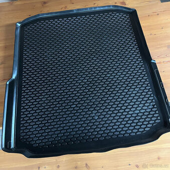 Vana do kufru Octavia III