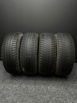 Sada pneu Falken 215/60/17 96H