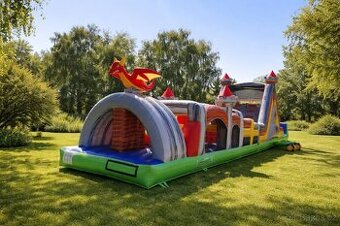 Skakaci Hrad DRAK překazková dráha