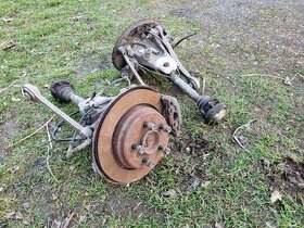 BMW E39 zadní náprava, těhlice, brzdič, poloosa