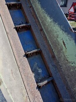 Příjmový koš a pytlovací váha na brambory