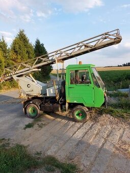 Multicar M2530 Žebřík