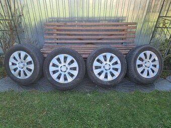 zimní kola a poklice Karoq