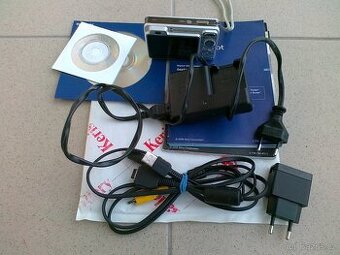 Prodám fotoaparát SONY