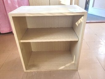 Skříňka s poličkou - otevřená, borovice limba
